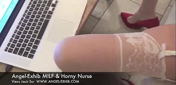 trendsamateur liveshow cam camgirl nurse masturbating
